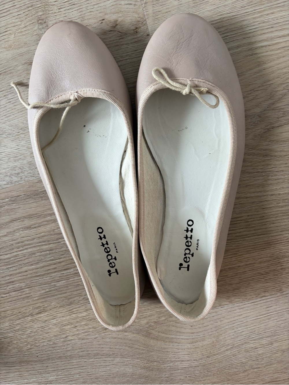 Repetto Pale Pink Leather Ballet Flats with Bow